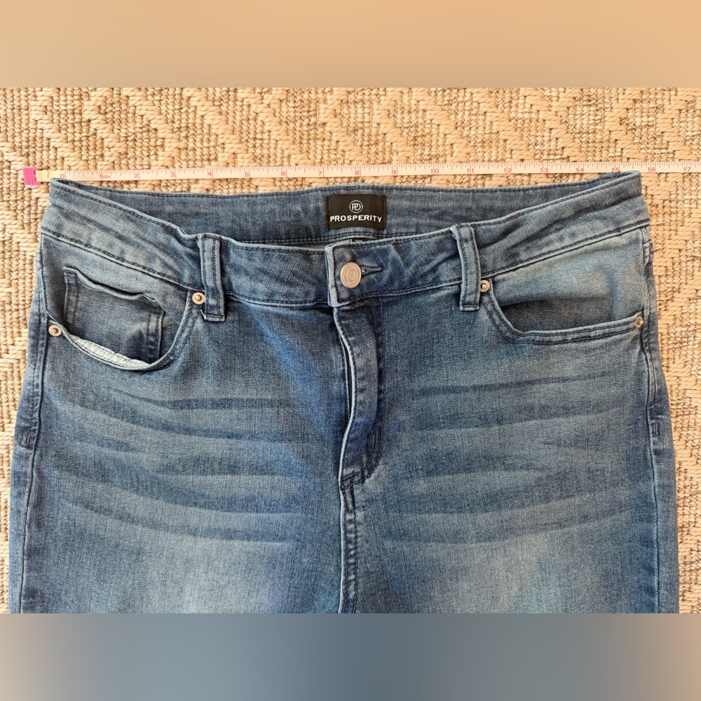 Prosperity Laura Floral Pink Embroidered Bootcut Jean, Size 31 - Picture 9 of 11